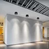 Prémium Falon Kívüli Billenthető LED Spotlámpa, 30W, 3000lm, 24°, CCT, Fekete – Élethű Színek (CRI90) és Irányítható Fény
