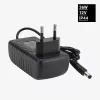 36W-os 12V-os IP44 vízálló konnektorba dugható LED tápegység