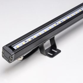 Optonica 1 méter hosszú fekete RGBW kültéri DMX LED falsúroló (Wall Washer) IP66 védelemmel