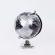 Metal Globe ezüst és fekete fém földgömb dekoráció, modern dísztárgy.