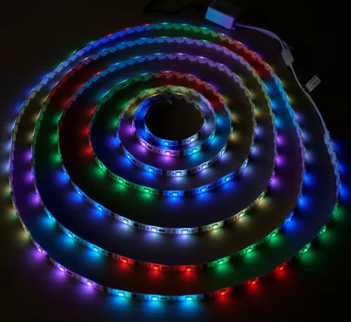 Avide 5 méteres digitális RGB LED szalag szett távirányítóval és adapterrel