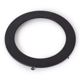 Fekete, kerek Avide Extra Ring alumínium dekorgyűrű egy 12w-os beépített fehér LED panellel, mennyezeten