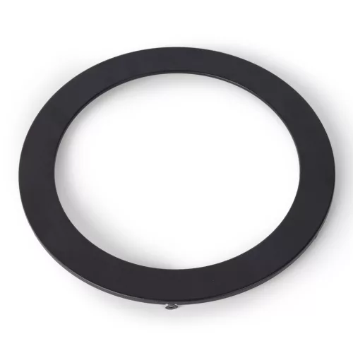 Fekete, kerek Avide Extra Ring alumínium dekorgyűrű egy 18w-os beépített fehér LED panellel, mennyezeten