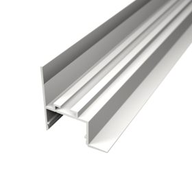 Modern nappali peremvilágítása fali csatlakozó LED profillal kialakítva