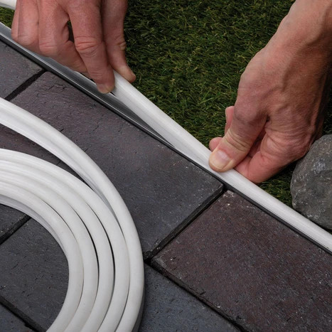 Burkolatváltó LED profil lépésálló opál fedővel, eloxált alumínium (16x12.7mm) F6