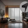 Fekete DECO LINE karnistakaró LED profil mennyezetre szerelve, opál fedéllel, modern loft stílusú függönyvilágításhoz.