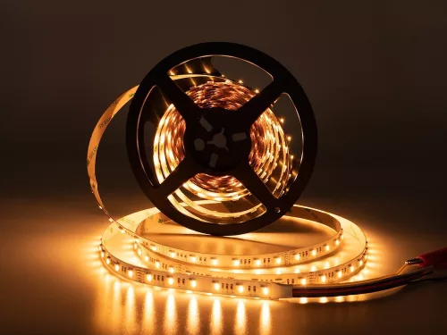 FullColor RGB CCT LED szalag beltéri 24W/m 60LED/m 24V