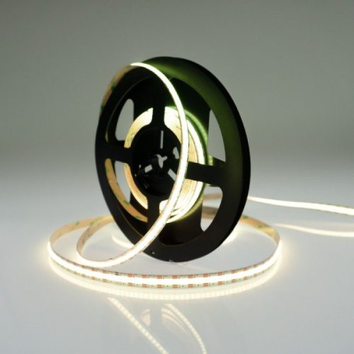 12V-os RGB színváltós COB LED szalag pöttymentes, egybefüggő fénnyel