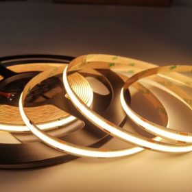 Prémium COB LED szalag tekercs 3000K meleg fehér színhőmérséklettel