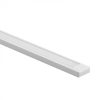 Fehér, falon kívüli alumínium LED profil 2 méteres hosszban, tejfehér fedéllel, fehér bútorokhoz.