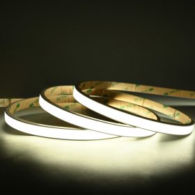 Lapos, felülvilágító, IP68 vízálló COB Neon Flex LED szalag hideg fehér fénnyel.