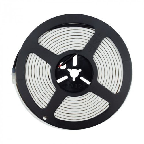 Lapos, felülvilágító, IP68 vízálló COB Neon Flex LED szalag hideg fehér fénnyel.