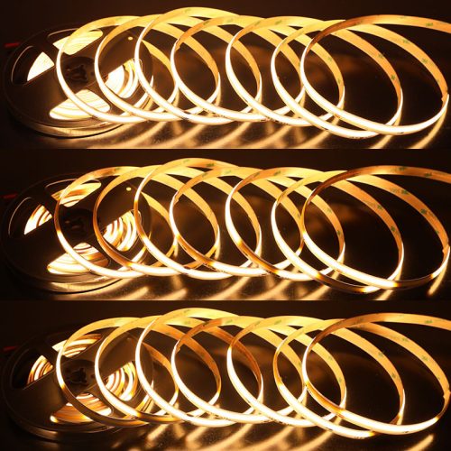 24V-os Prémium COB Digitális LED szalag 3000K meleg fehér fénnyel, ami pontmentes futófény effekteket hoz létre