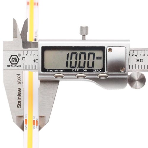 24V-os Prémium COB Digitális LED szalag 3000K meleg fehér fénnyel, ami pontmentes futófény effekteket hoz létre