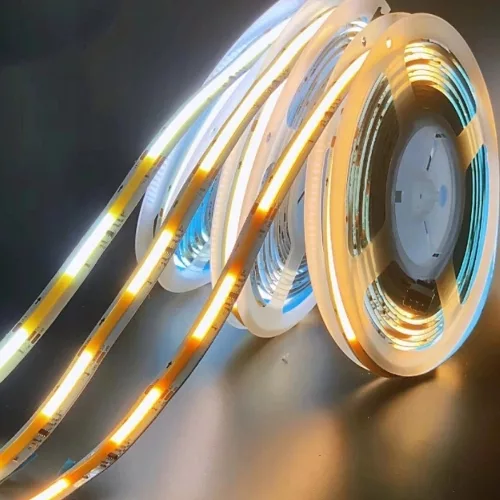 Prémium COB Digital CCT LED szalag, ami pontmentes, dinamikusan mozgó és szabályozható színhőmérsékletű fehér fényt ad.