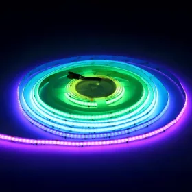 Prémium COB Digitális RGB LED szalag, erős fénnyel, ami pontmentes futófény és szivárvány effekteket hoz létre
