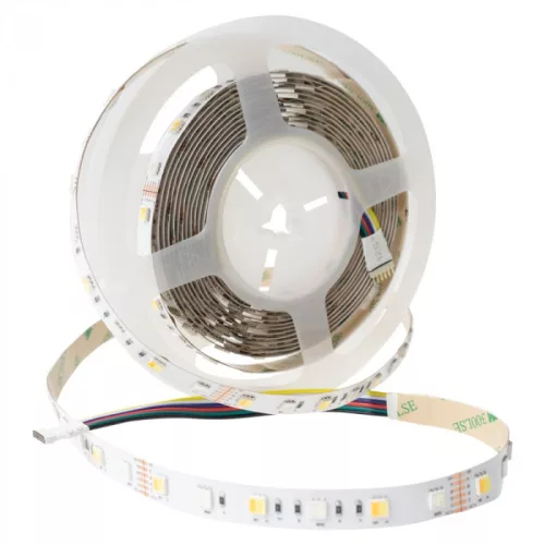 Nagy teljesítményű RGB+CCT LED szalag működés közben, amely színes és állítható fehér fényt is tud