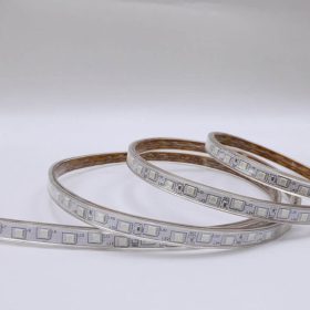 RGB LED szalag 220V 7,6W/m IP65