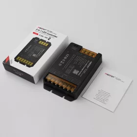 MiLight / MiBoxer 2 az 1-ben LED szalag vezérlő max. 1440W teljesítménnyel, Egyszínű és CCT szalagokhoz.