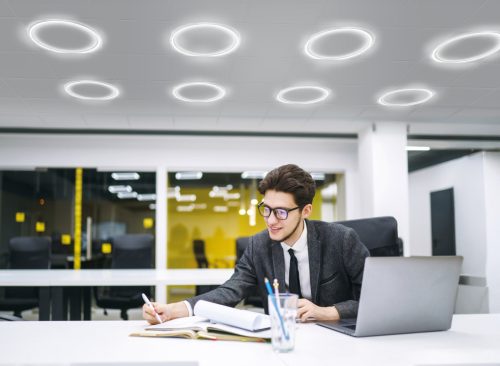 Kanlux AVAR 60x60cm-es, 40W-os LED panel irodai világításhoz, természetes fehér fénnyel