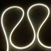 Hajlítható Neon Flex LED szalag, ami homogén, pontmentes fényt ad egyedi feliratokhoz