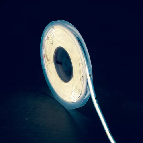 Kanlux LCOB vízálló IP65 digitális futófényes COB LED szalag hideg fehér fénnyel tekercsen
