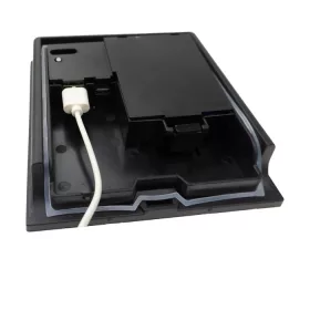 Kültéri 2W-os napelem 2400mAh beépített akkumulátorral és USB-C és USB-A csatlakozóval kerti LED világításhoz