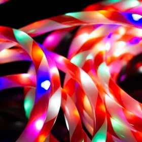 Többszínű RGB 10 méteres kültéri LED fénykábel és fényfüzér 720 LED-del 15 funkcióval 230V