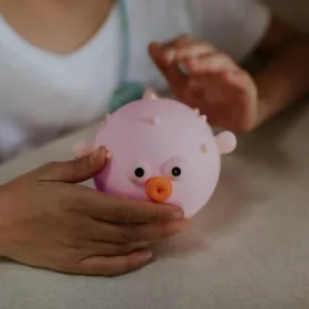 Rózsaszín gömbhal formájú, puha szilikon akkumulátoros LED éjszakai lámpa