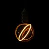 Látványos, G130-as (13cm) méretű, borostyánszínű vintage filament LED izzó
