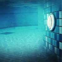 Medence világítások